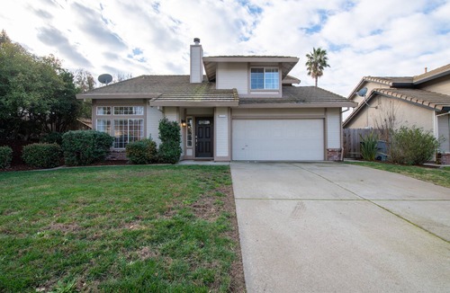 Rocklin House | Rocklin Beauty! Garage, Private Yard, Pets Welcome!