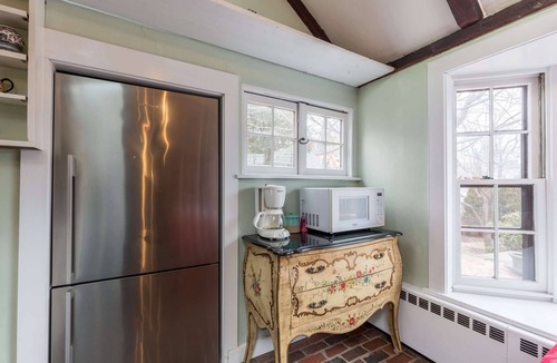 Marblehead House | Rockmere Inn: Colonial Charm – Celebrate 250 Years in Historic Marblehead!