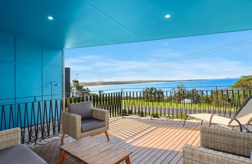 Woolgoolga House | Rockpool - stunning Woolgoolga Headland position