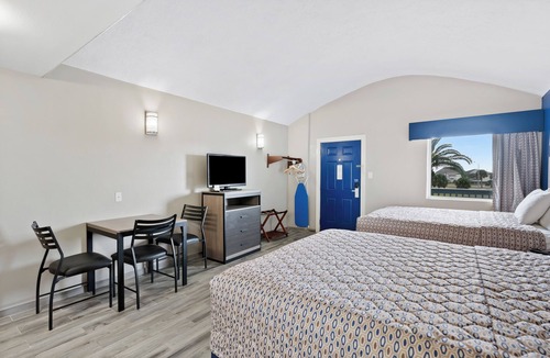 Rockport Hotel | Rockport beach, pool, 2nd level, double queen