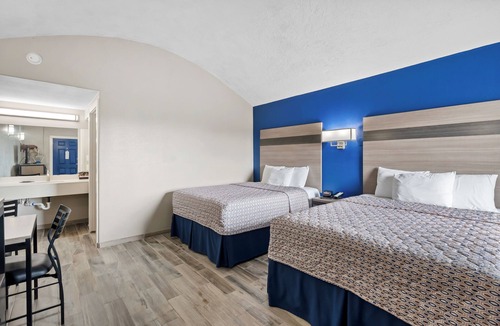 Rockport Hotel | Rockport beach, pool, 2nd level, double queen