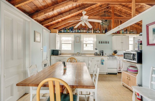 Rockport Cottage | Rockport Cottage w/Patio - Steps to Beach!