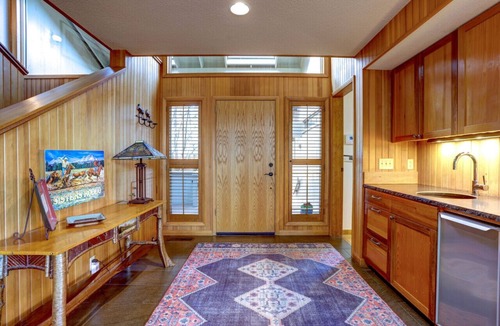 Black Butte Ranch House | Rockrose- Perfect multifamily home