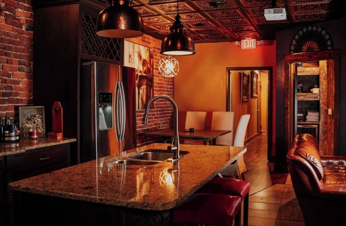 Downtown Nashville House | Rockstar Penthouse Speakeasy - Massive by Broadway
