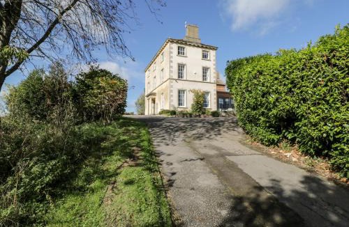 Dursley House | Rockstowes House