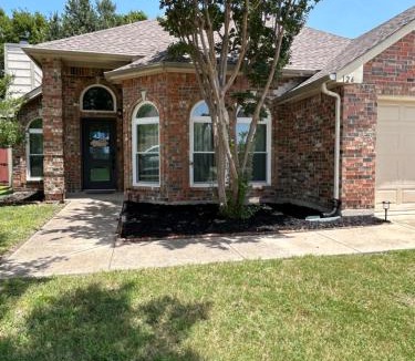 Elmo House | Rockwall Harbor Retreat