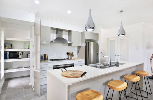 Bundanoon House | Rockwall - Pet-Friendly - Fire Pit