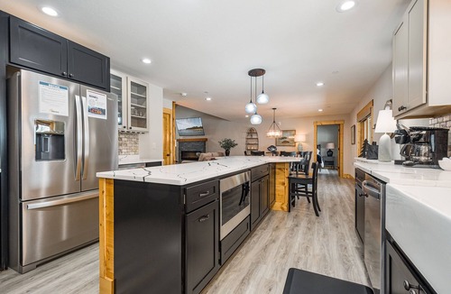 Oakland House | Rockwell: Dock Slip, Hot Tub, Lake Access, Dog Friendly