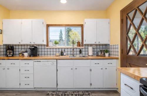Leavenworth House | Rockwell Retreat