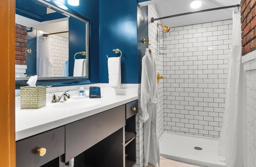 Cape Girardeau Hotel | Rockwood Inn