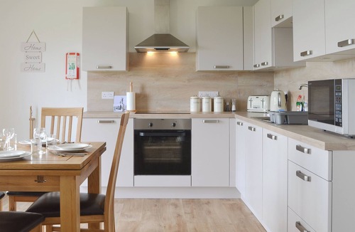 St. Mary's Cottage | Rockworks Chalets No.4 - UK7043