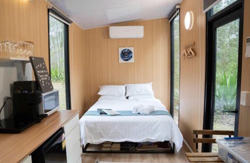 Glenwood House | Rocky Creek Escape by Tiny Away