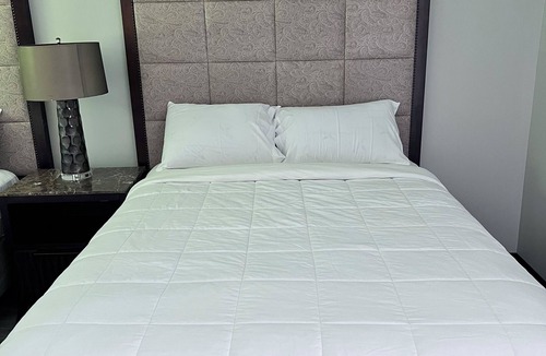 Redwood Hotel | Rocky mount motel