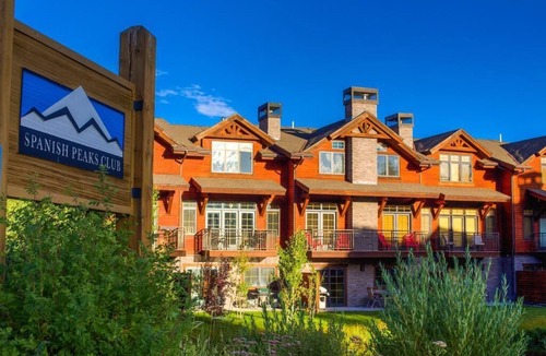 Big Sky Meadow Village Condo | Rocky Mountain Getaway