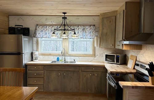 Mac Mahan House | Rocky Ridge Retreat; Phippsburg