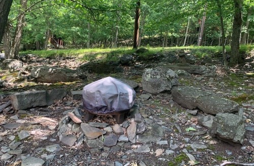 Lackawaxen House | Rocky Road Chalet - Masthope