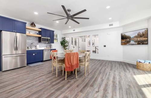 Rogers House | Rocky Summit-Hot Tub-Lake Access & Kayaks-Gameroom