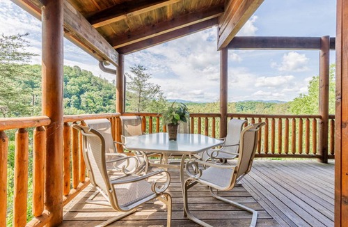 Townsend House | Rocky Top Hideaway Theater Room Pool Table and Arcade Gaming System