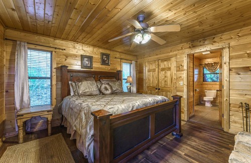 Townsend House | Rocky Top Hideaway Theater Room Pool Table and Arcade Gaming System