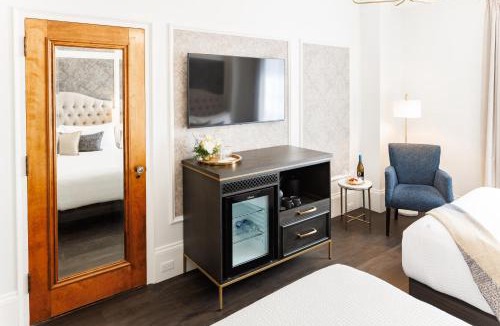 Queens Square Hotel | Rodd Charlottetown