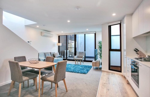 West Melbourne House | Roden Residences