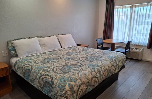 West Alameda Hotel | Rodeway Inn Alameda-Oakland