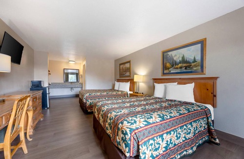 Albany Hotel | Rodeway Inn Albany