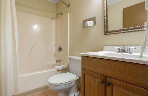 Asheville Hotel | Rodeway Inn Asheville