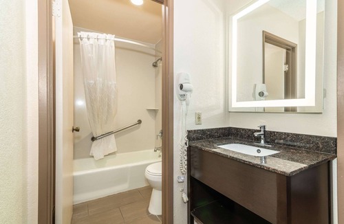 Barstow Hotel | Rodeway Inn Barstow Route 66