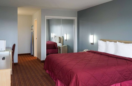 Beebe Hotel | Rodeway Inn Beebe