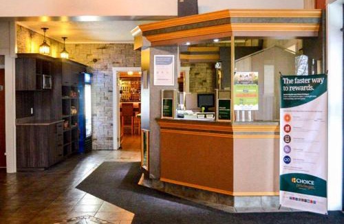St. Andre Hotel | Rodeway Inn
