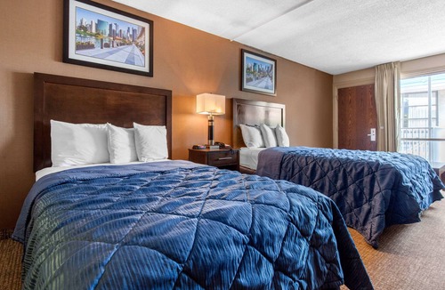 Peterson Park Hotel | Rodeway Inn Chicago North Shore - Lincolnwood