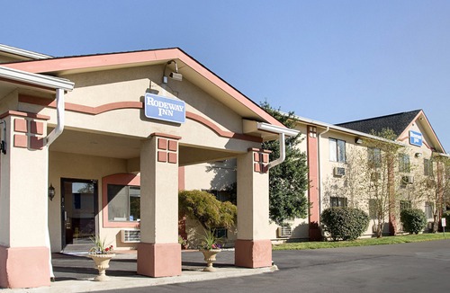 Florence Hotel | Rodeway Inn Florence - Cincinnati South
