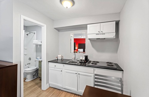 Kingsland Hotel | Rodeway Inn Kingsland - Lake LBJ