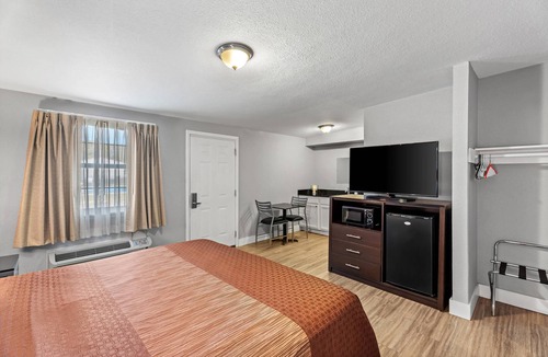 Kingsland Hotel | Rodeway Inn Kingsland - Lake LBJ