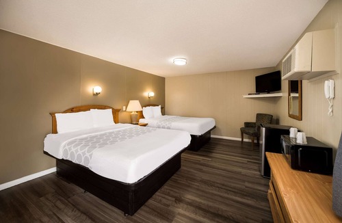 La Crosse Hotel | Rodeway Inn La Crosse