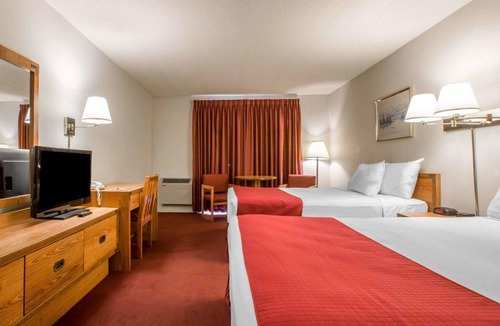 Lake Placid Hotel | Rodeway Inn Lake Placid South