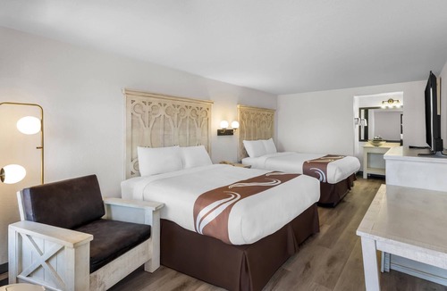Llano Hotel | Rodeway Inn Llano