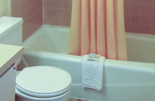 Manchester Hotel | Rodeway Inn Manchester I-90