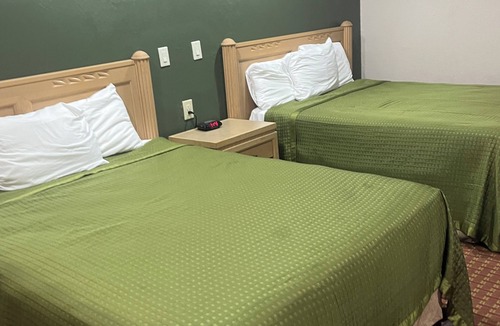 Memphis Hotel | Rodeway Inn Memphis