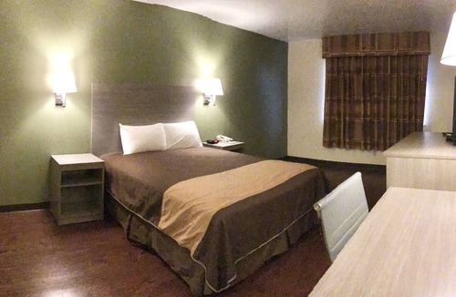 Moriarty Hotel | Rodeway Inn Moriarty