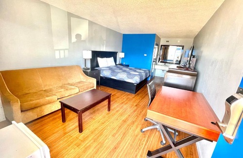 Nashville Hotel | Rodeway inn- Nashville airport - Downtown - Mexican Restaurant on site