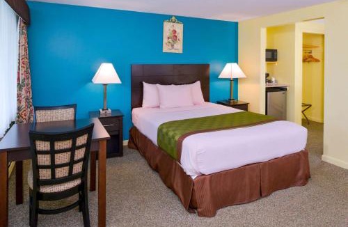 Orleans Hotel | Rodeway Inn Orleans - Cape Cod