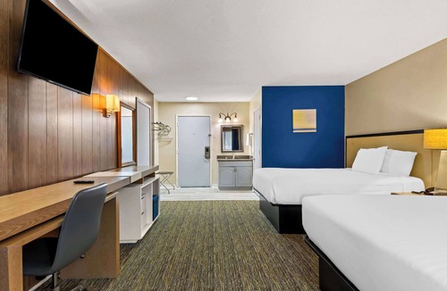 Oscoda Hotel | Rodeway Inn Oscoda