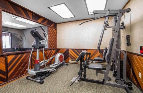 Lander Hotel | Rodeway Inn Pronghorn Lodge