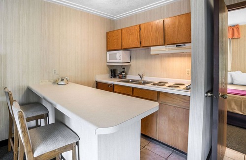 Lander Hotel | Rodeway Inn Pronghorn Lodge