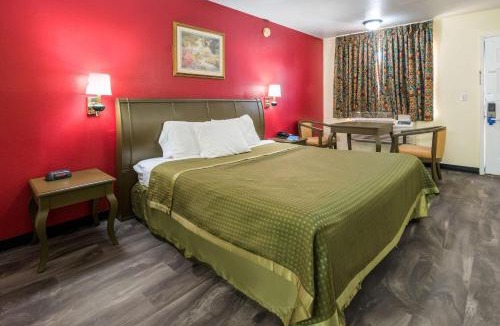 Ranger Hotel | Rodeway Inn Ranger I-20