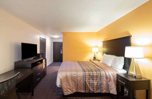 Red Oak Hotel | Rodeway Inn Red Oak