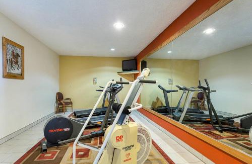 Roswell Hotel | Rodeway Inn Roswell West