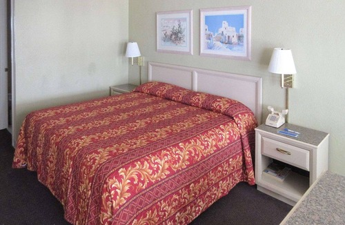 San Juan Hotel | Rodeway Inn San Juan